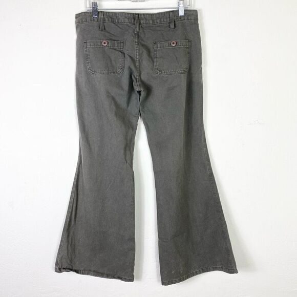 Vintage y2k Truck Jeans Olive Drab Low Rise Wide Leg Flare Jeans Size 11/12 - Picture 2 of 6